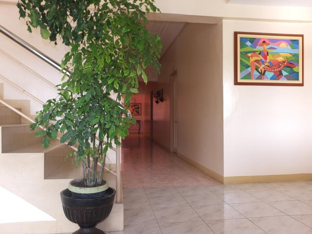 Constrell Pension House Città di Tagbilaran Esterno foto