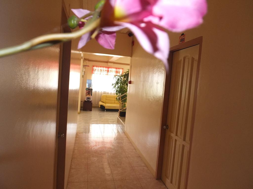 Constrell Pension House Città di Tagbilaran Esterno foto