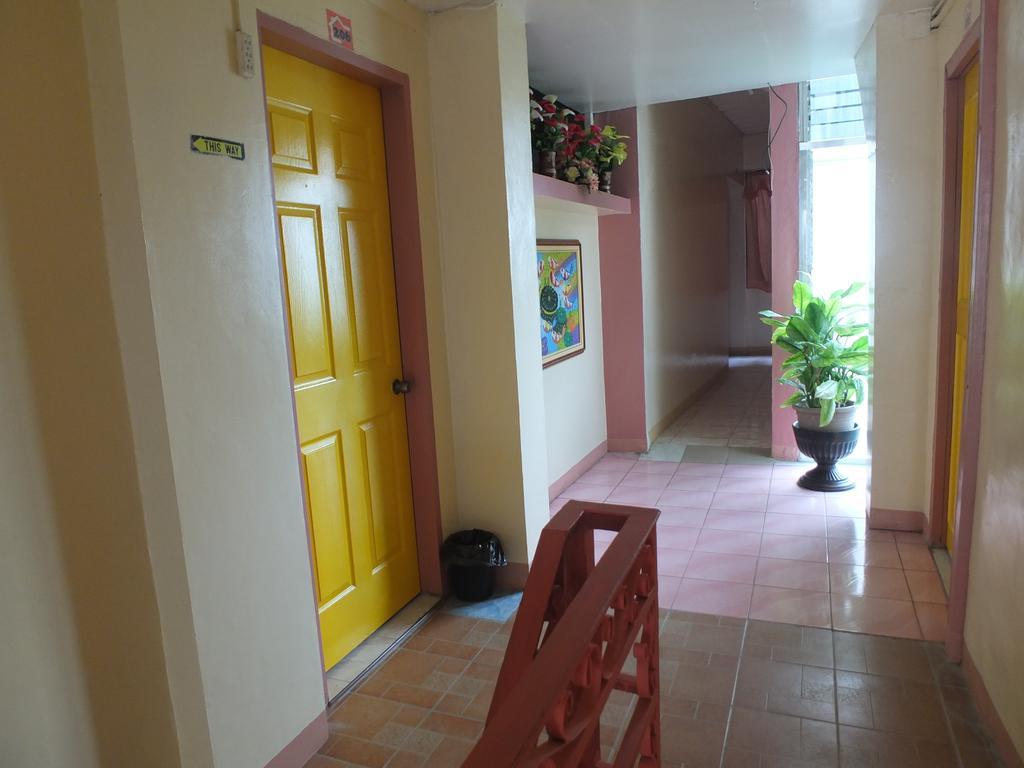 Constrell Pension House Città di Tagbilaran Esterno foto