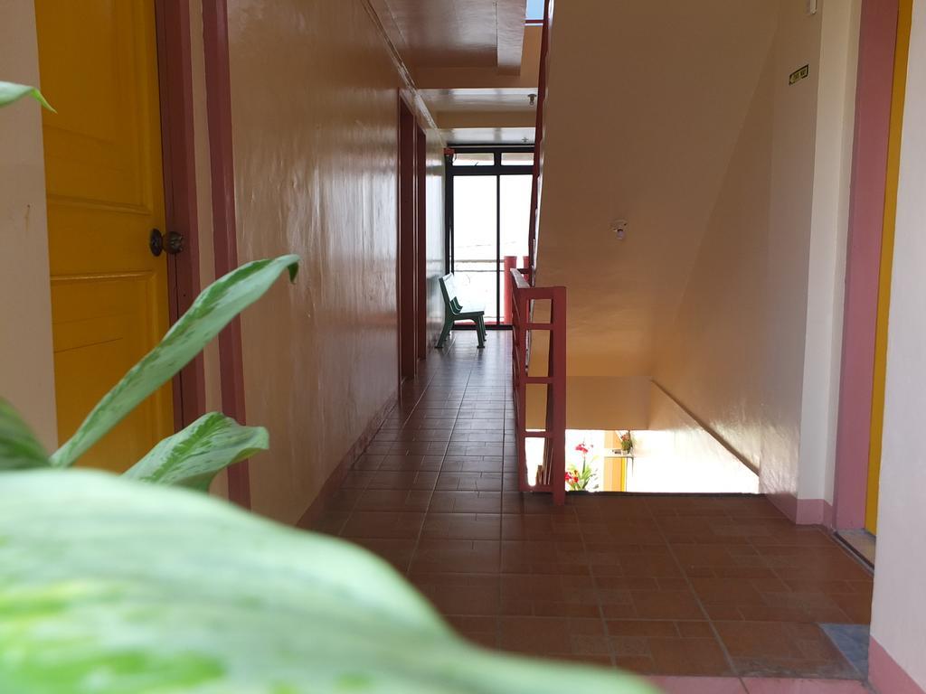 Constrell Pension House Città di Tagbilaran Esterno foto