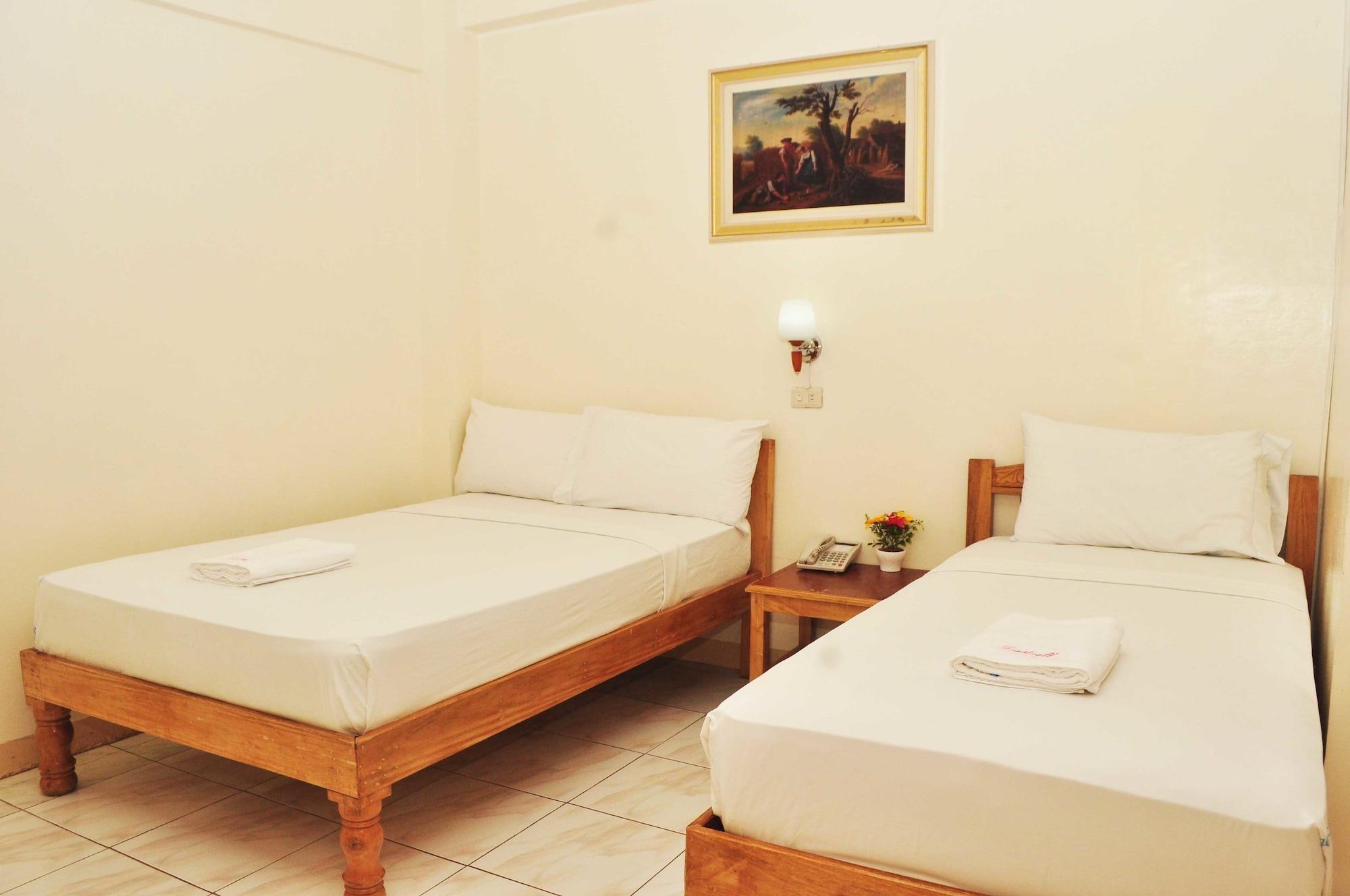 Constrell Pension House Città di Tagbilaran Esterno foto