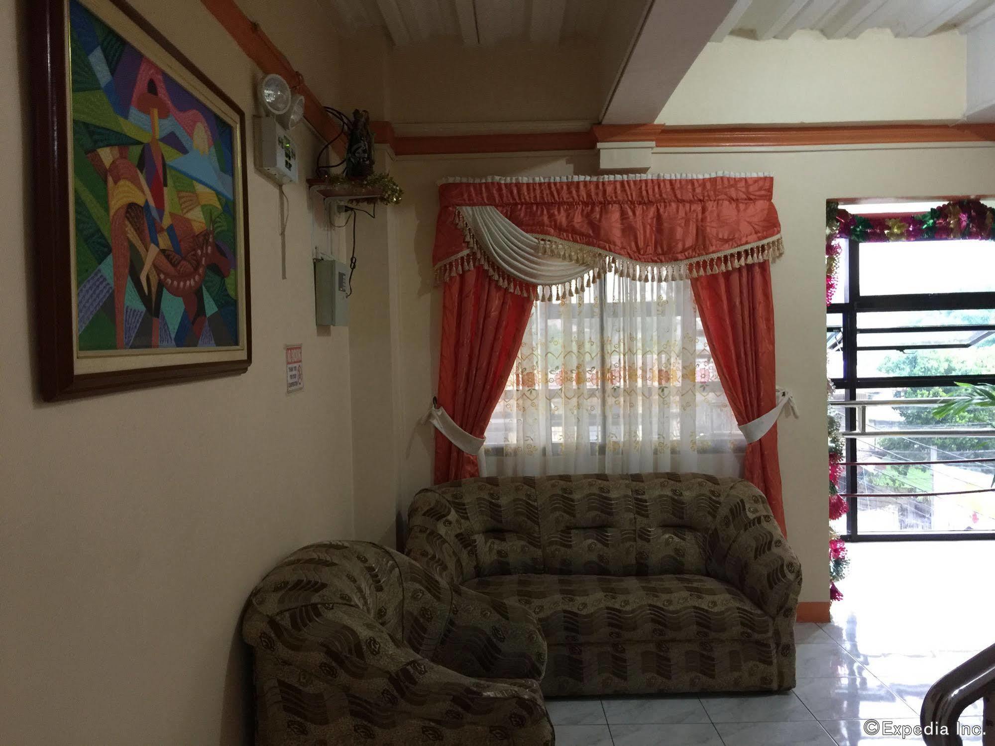 Constrell Pension House Città di Tagbilaran Esterno foto