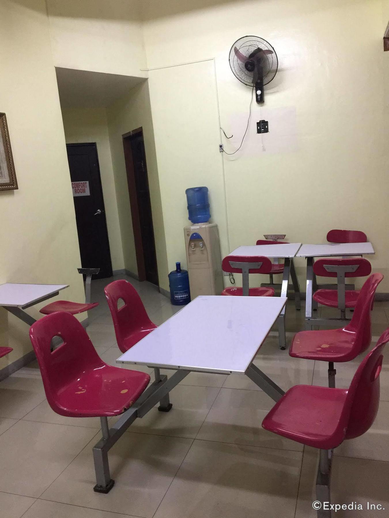 Constrell Pension House Città di Tagbilaran Esterno foto