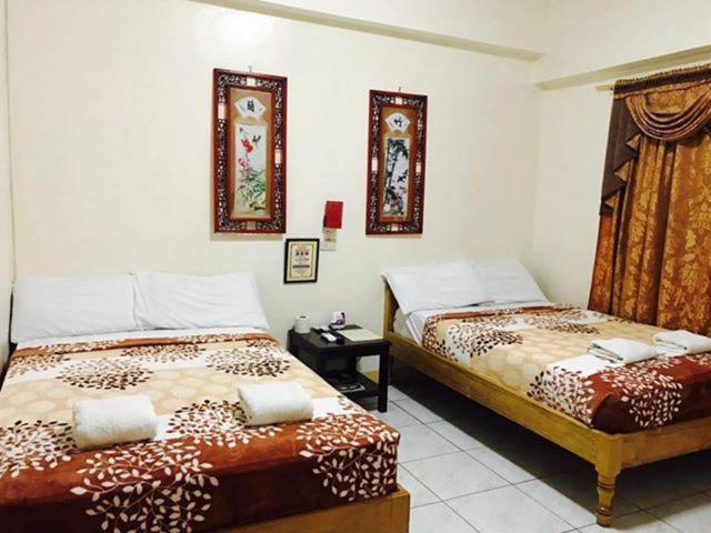 Constrell Pension House Città di Tagbilaran Esterno foto